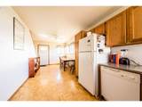 1017 Lake Dr - Photo 15