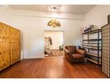 1017 Lake Dr - Photo 21