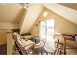 1017 Lake Dr - Photo 26