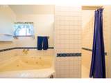 1017 Lake Dr - Photo 30