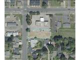 1821 Hawthorne St - Photo 14