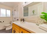 2081 Devos St - Photo 19