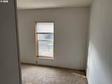 612 Cascade Dr - Photo 12