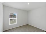 1560 Monroe St - Photo 22