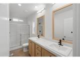 1560 Monroe St - Photo 29