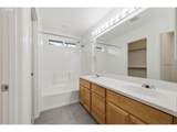 1637 Hamlet Ln - Photo 26