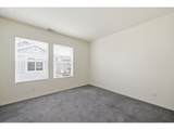 1637 Hamlet Ln - Photo 29