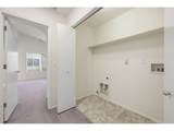 1637 Hamlet Ln - Photo 33