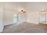 2562 Dover Dr - Photo 11
