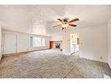 2562 Dover Dr - Photo 12