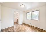 2562 Dover Dr - Photo 18