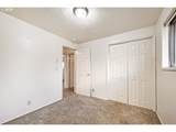 2562 Dover Dr - Photo 19