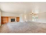 2562 Dover Dr - Photo 9