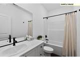 1544 Young St - Photo 13