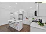1544 Young St - Photo 3