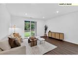 1544 Young St - Photo 6