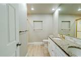 8612 Clackamas St - Photo 20