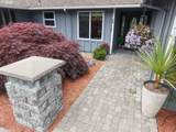 1689 Applewood Dr - Photo 6