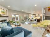 2877 Mt Ashland Ln - Photo 14