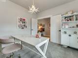2877 Mt Ashland Ln - Photo 8