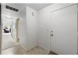 17666 Rolling Hill Ln - Photo 3