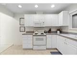 17666 Rolling Hill Ln - Photo 6