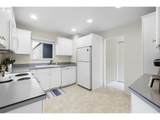 17666 Rolling Hill Ln - Photo 8