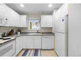 17666 Rolling Hill Ln - Photo 9