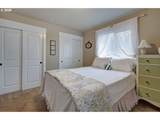 1919 25TH Way - Photo 20