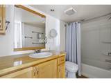 945 Juniper St - Photo 19