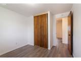6025 Cherryhill Dr - Photo 23