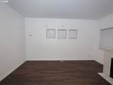 7106 Millennium Ter - Photo 10