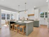 645 Meadow Ln - Photo 11