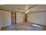 1097 Lees Creek Rd - Photo 30