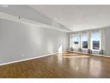 2088 Oak St - Photo 25