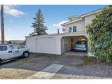 2088 Oak St - Photo 34