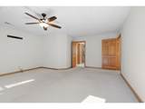 20367 Tremont Way - Photo 22