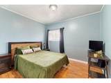 221 Walnut St - Photo 24