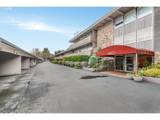 4460 Scholls Ferry Rd - Photo 28