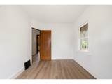 1804 Division St - Photo 14