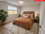1165 Broadway St - Photo 14