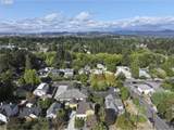 323 Cowls St - Photo 16