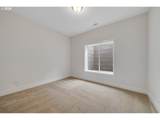 483 Meadows Dr - Photo 23