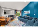 215 Hereford St - Photo 11