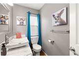 215 Hereford St - Photo 14