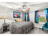 215 Hereford St - Photo 6