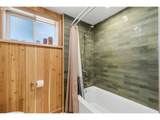 18121 Redland Rd - Photo 23
