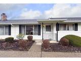 579 Fleming Ave - Photo 2