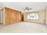 579 Fleming Ave - Photo 3