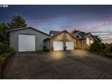 1055 Estate Dr - Photo 36